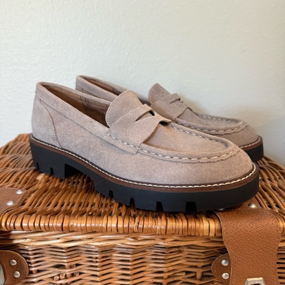 House of Harlow 1960 Shoes - House Of Harlow Suede Penny Loafers Women’s 9.5 Grey Chunky Preppy Academia